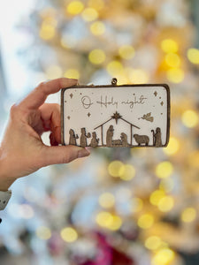 “O Holy night” nativity scene ornament