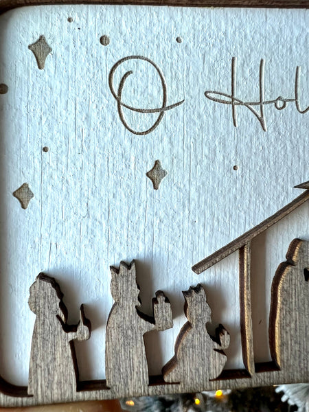“O Holy night” nativity scene ornament