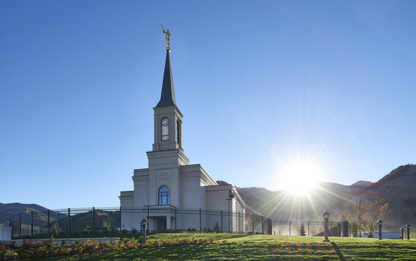 photo belongs to The Church of Jesus Christ of Latter-day Saints  https://content.churchofjesuschrist.org/templesldsorg/bc/Temples/photo-galleries/star-valley-wyoming/1280x800/star-valley-temples-wyoming-exterior-sunrises-1806209-wallpaper.jpg